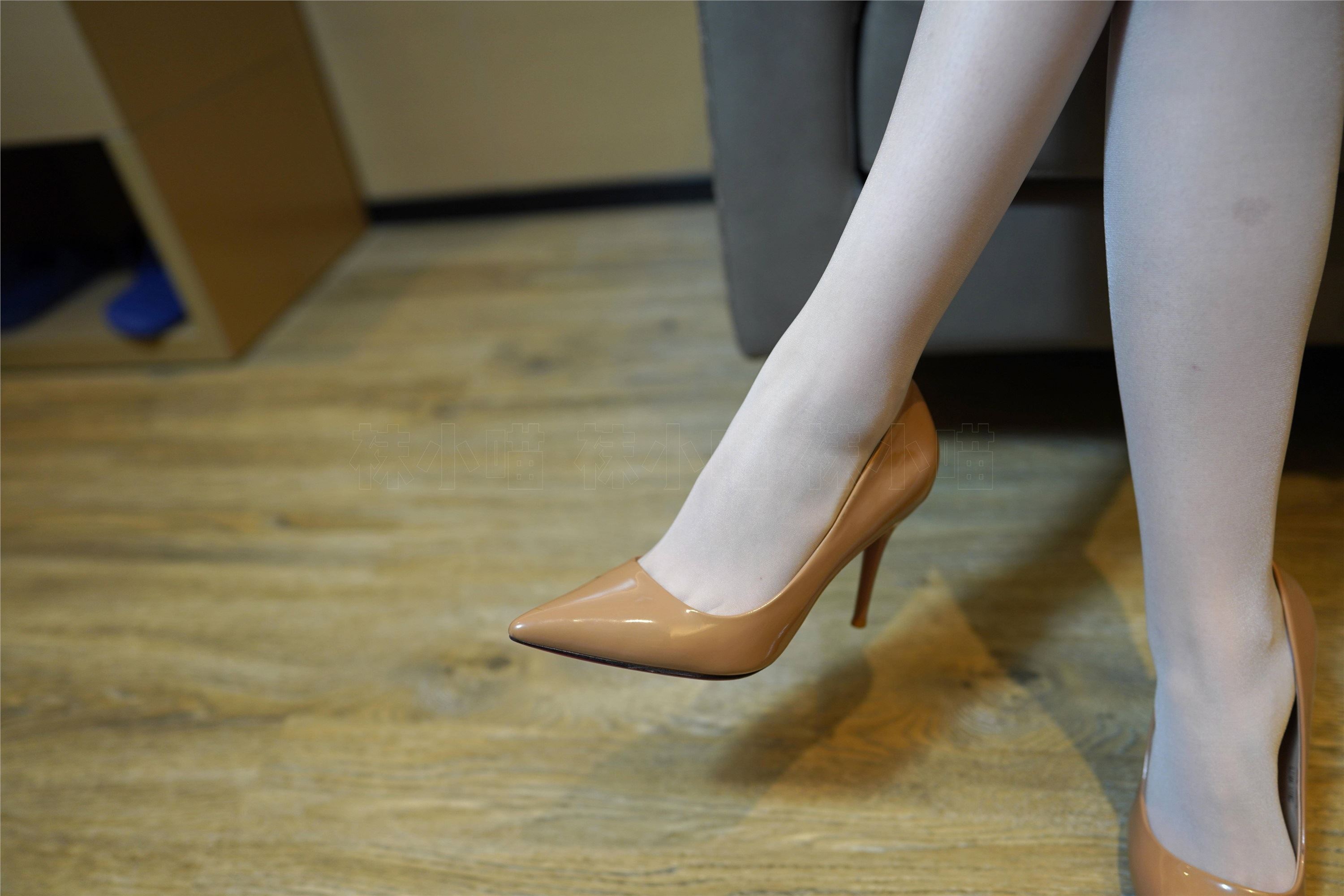 kittyWawa袜小喵  KT241 穿上直筒袜